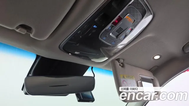 Genesis GV70 — Фото автомобиля 19