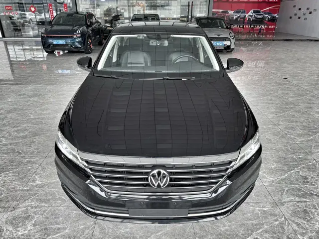 Volkswagen Lavida — Фото автомобиля 2