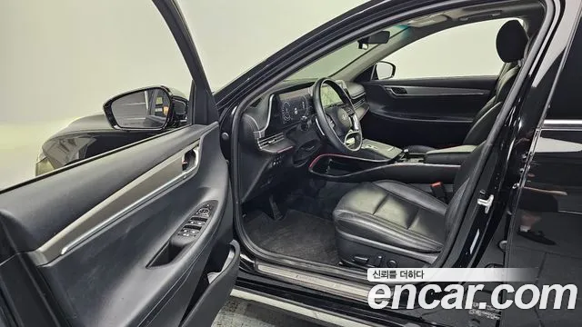 Hyundai Grandeur Новый Grandeur IG — Фото автомобиля 10