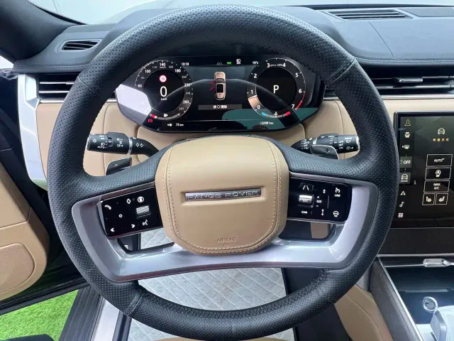 Land Rover Range Rover — Фото автомобиля 15