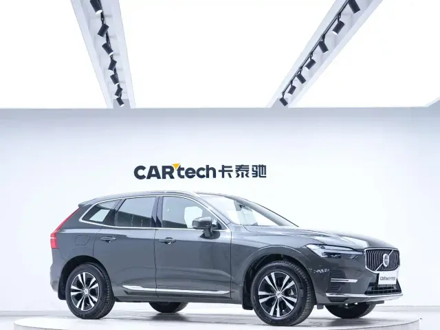 Volvo XC60 — Фото автомобиля 6