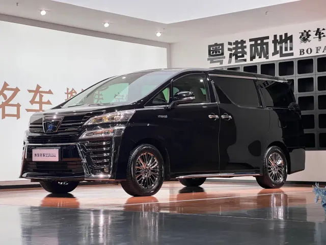 Фотография автомобиля — Toyota Vellfire