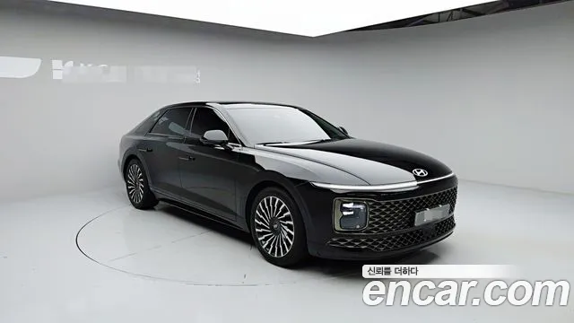 Hyundai Grandeur GN7 — Фото автомобиля 3