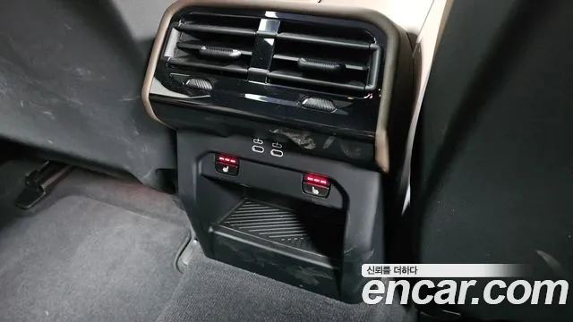 BMW 5 Series G60 — Фото автомобиля 19