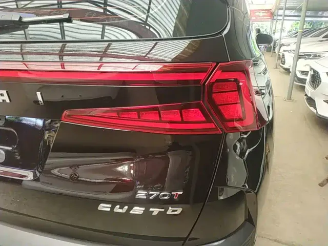 Hyundai Custo — Фото автомобиля 7