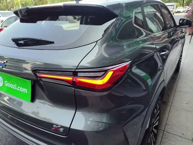 Changan Oushang X5 — Фото автомобиля 7