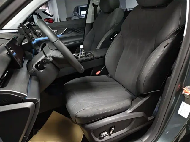 Chery Tiggo 8 PLUS — Фото автомобиля 10