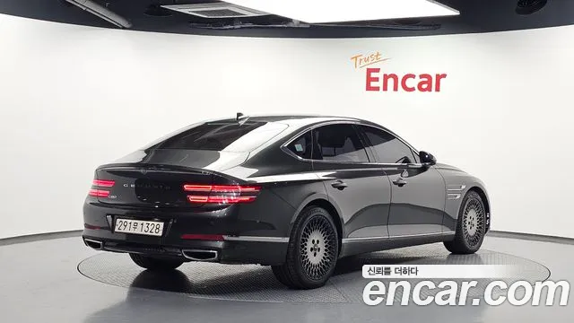 Genesis G80 RG3 — Фото автомобиля 2