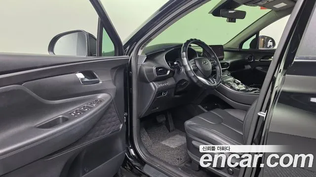 Hyundai Santa Fe — Фото автомобиля 16