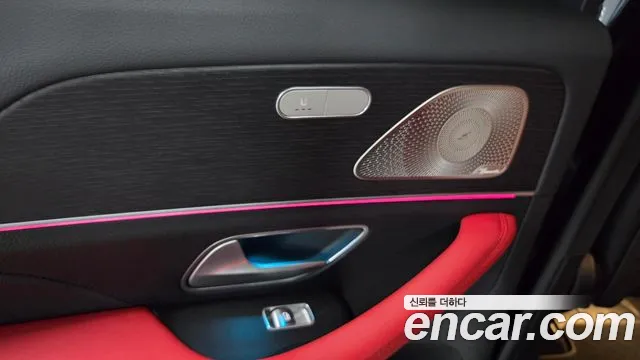 Mercedes-Benz GLE-Class — Фото автомобиля 20