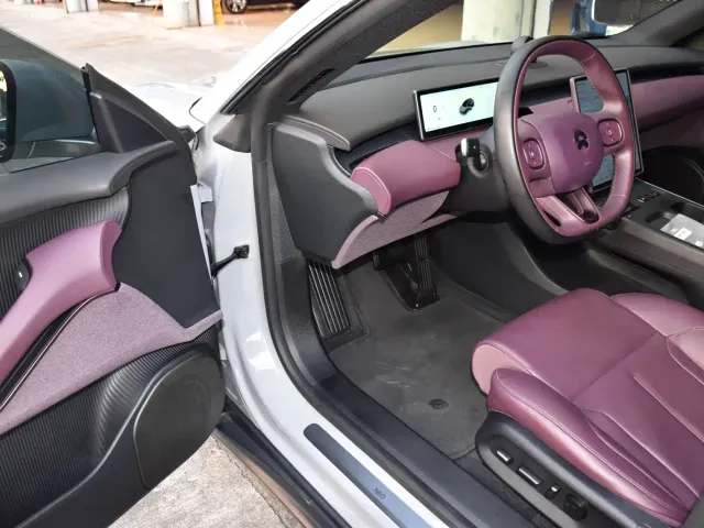 Nio ET5 Touring — Фото автомобиля 6