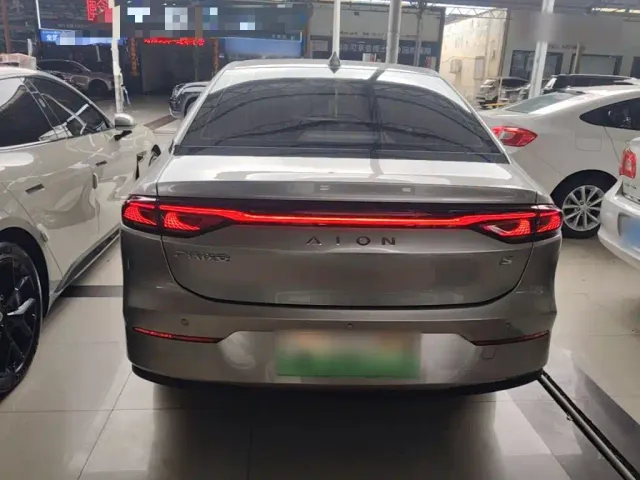 GAC Aion S — Фото автомобиля 5