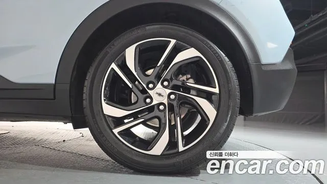 Chevrolet Bolt EV Bolt EV (New) — Фото автомобиля 5