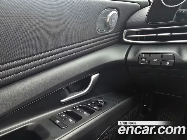 Hyundai AVANTE Avante (CN7) — Фото автомобиля 8
