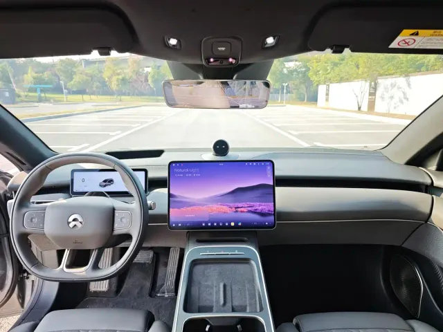 Nio ET5 Touring — Фото автомобиля 12