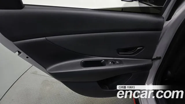 Hyundai Avante CN7 — Фото автомобиля 14