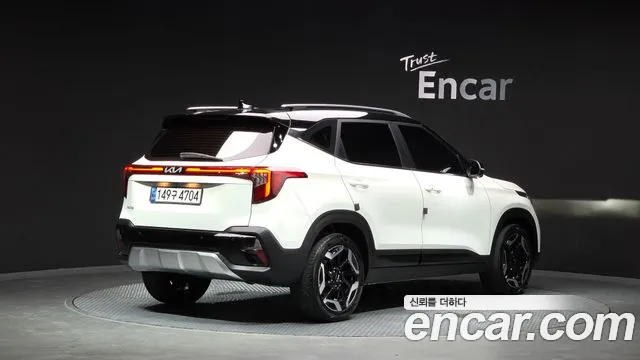 Kia Seltos Бензин 1.6 турбо 2WD — Фото автомобиля 2