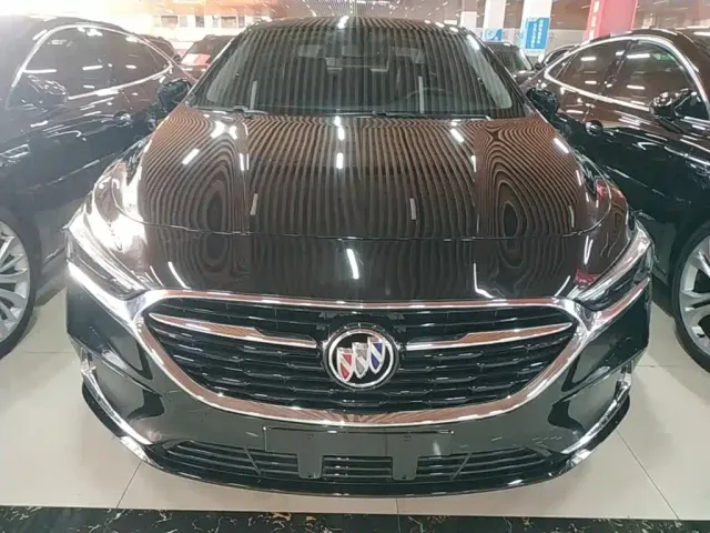 Buick LaCrosse — Фото автомобиля 2