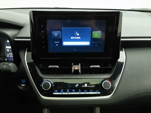 Toyota Frontlander — Фото автомобиля 12