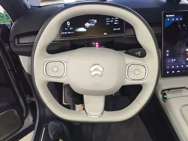 Nio EC7 — Фото автомобиля 10