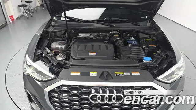 Audi Q3 35 TDI quattro Premium Sportback — Фото автомобиля 6