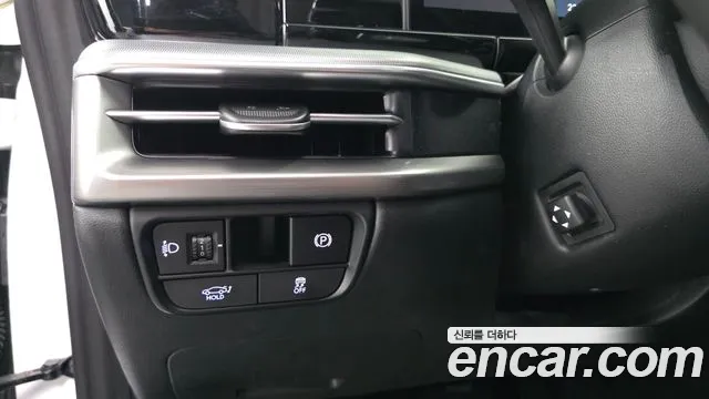 Hyundai Grandeur GN7 — Фото автомобиля 26