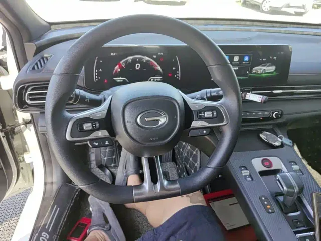 GAC Trumpchi Emkoo — Фото автомобиля 10