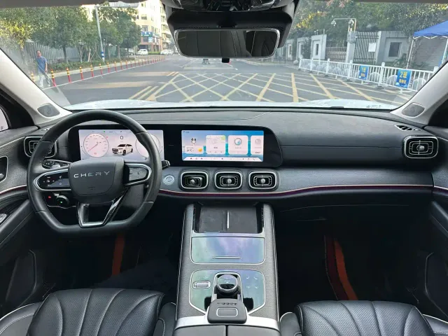 Chery Tiggo 9 — Фото автомобиля 6
