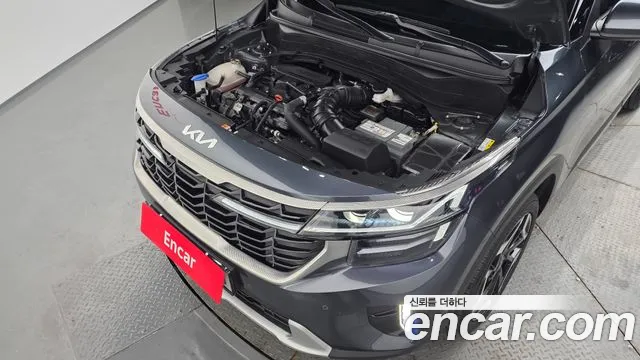 Kia Seltos Новый Seltos Бензин 1.6 турбо 2WD — Фото автомобиля 6