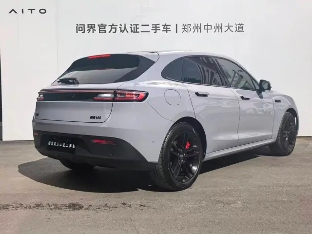 Aito M5 — Фото автомобиля 3