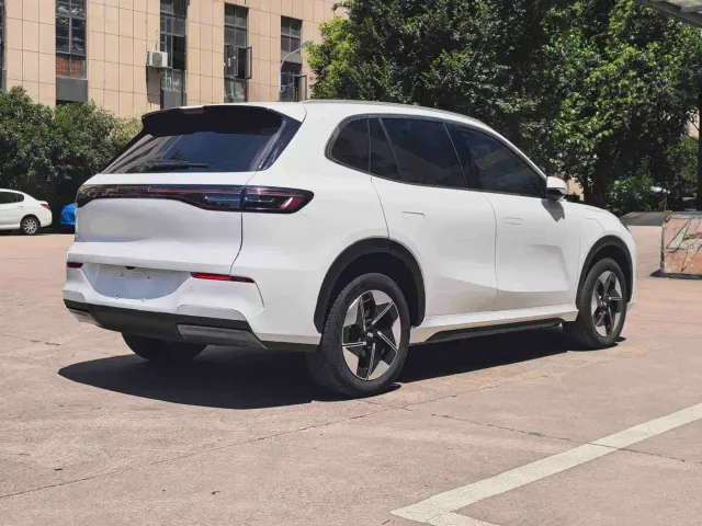 Geely Galaxy E5 — Фото автомобиля 7
