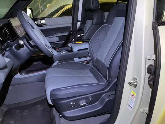 BYD FangChengBao Leopard 5 — Фото автомобиля 14
