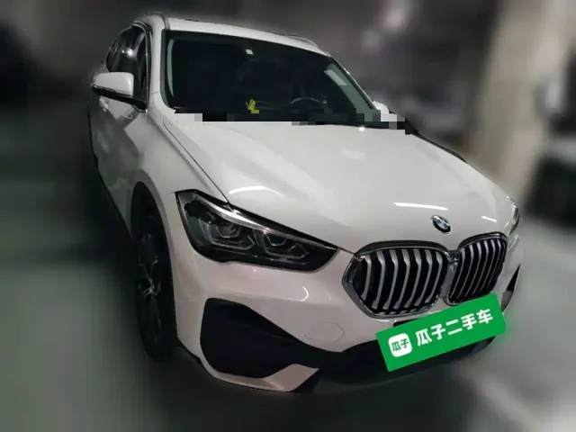 BMW X1 — Фото автомобиля 3