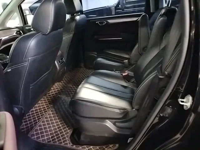 GAC Trumpchi M6 — Фото автомобиля 16