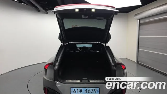 Kia EV6 — Фото автомобиля 18