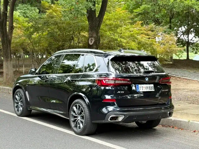 BMW X5 — Фото автомобиля 13