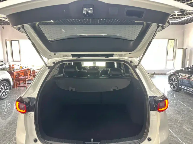 Mazda CX-5 — Фото автомобиля 15