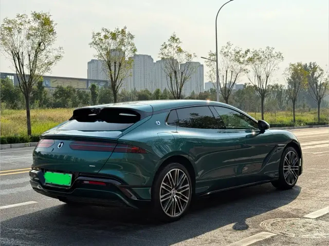 Denza Z9GT — Фото автомобиля 7