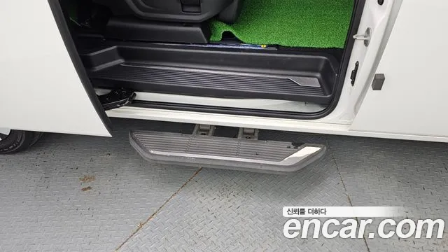 Hyundai Staria — Фото автомобиля 14