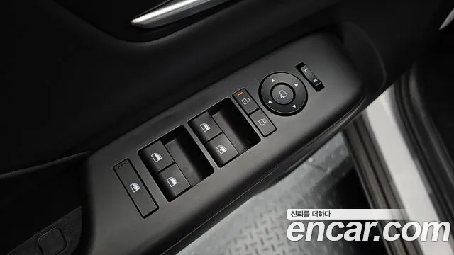 Hyundai Kona Kona (SX2) Бензин 1.6 турбо 2WD — Фото автомобиля 17