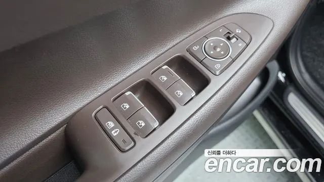 Hyundai Grandeur Новый Grandeur IG — Фото автомобиля 12