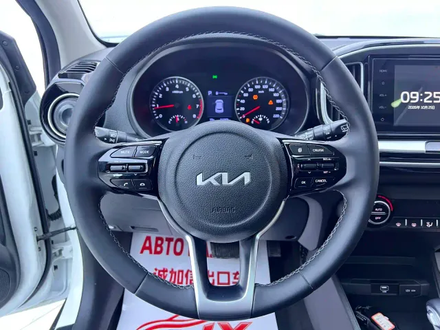 Kia KX1 — Фото автомобиля 11