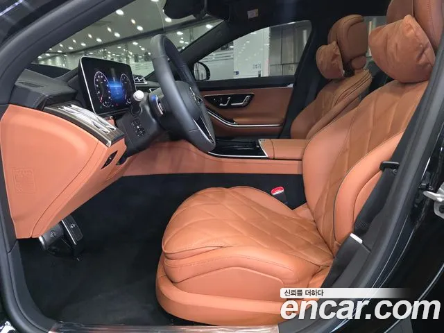 Mercedes-Benz S-Class — Фото автомобиля 19