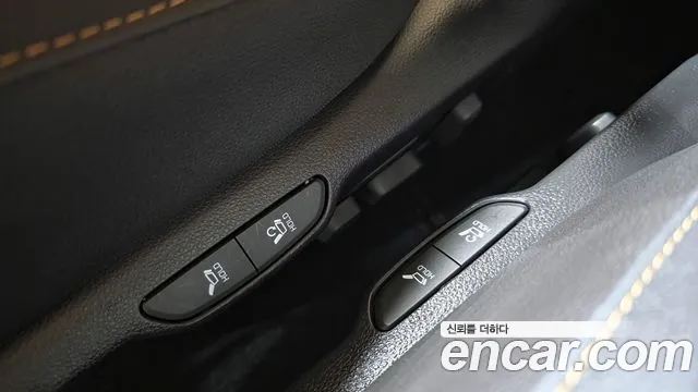 Kia Canival Carnival 4 поколение Бензин 7 мест Noblesse — Фото автомобиля 28
