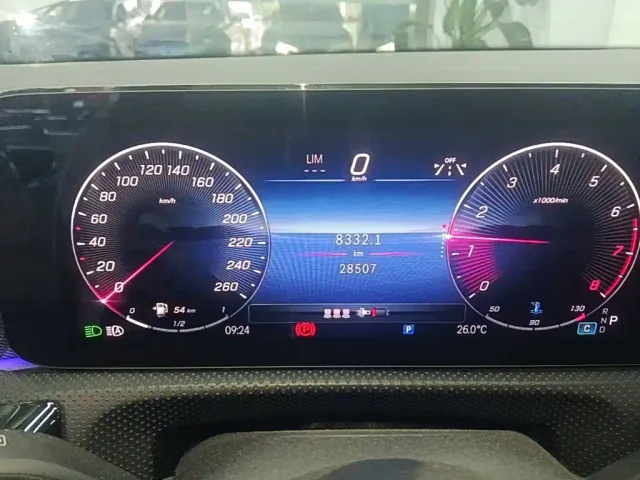 Mercedes-Benz A-Class — Фото автомобиля 11