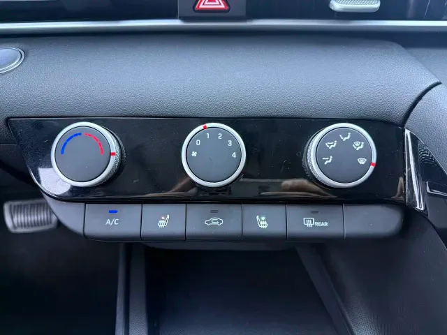Hyundai Elantra — Фото автомобиля 20