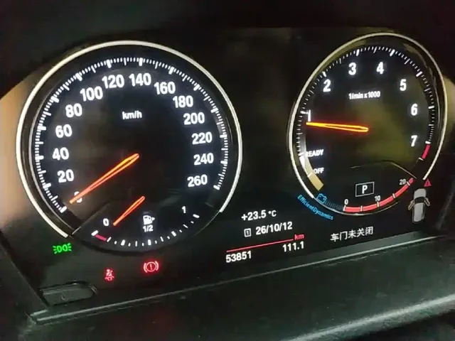 BMW X1 — Фото автомобиля 11