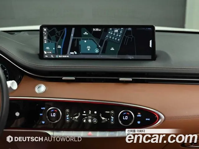 Genesis GV70 — Фото автомобиля 14
