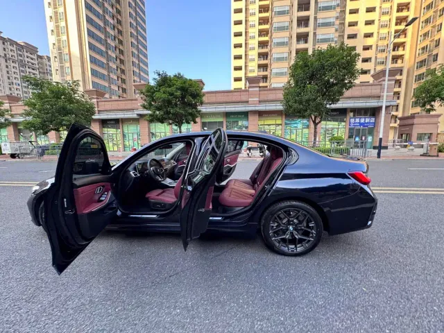 BMW 3 Series — Фото автомобиля 27