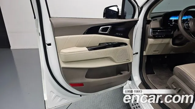 Kia Canival Carnival 4 поколение Дизель 7 мест Hi-Limousine — Фото автомобиля 23